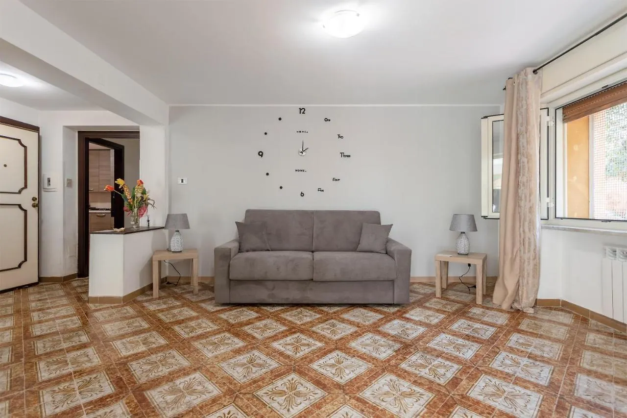 Casa In Villa A Mondello-700M Dal Mare Palermo Italy